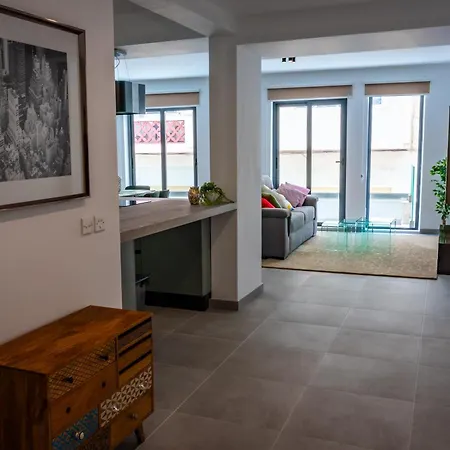 Modern Comfort In Location Appartamento *
