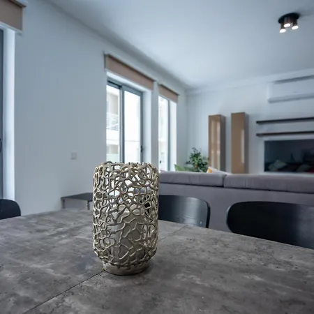 Modern Comfort In Location Apartman Sliema